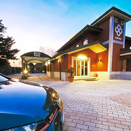 Daniel Hotel 4*
