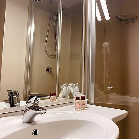 Hotel Daniel