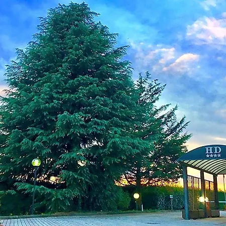 Hotel Daniel 4*