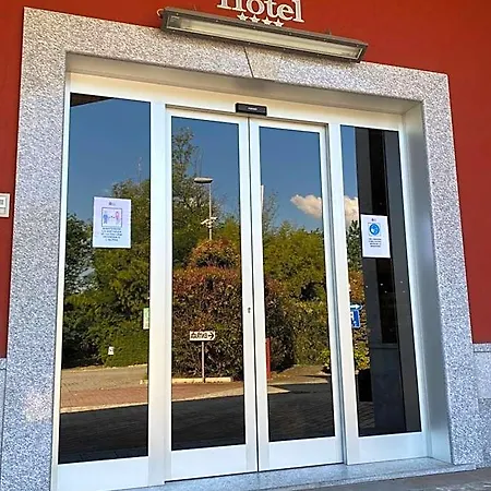 Hotel Daniel 4*